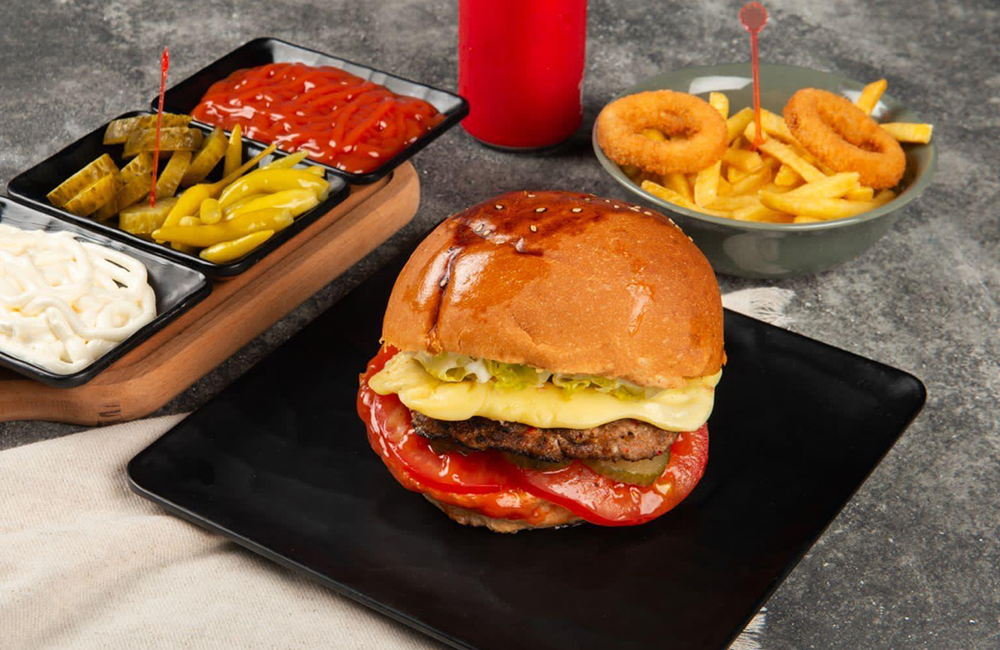 Cheesburger Menü